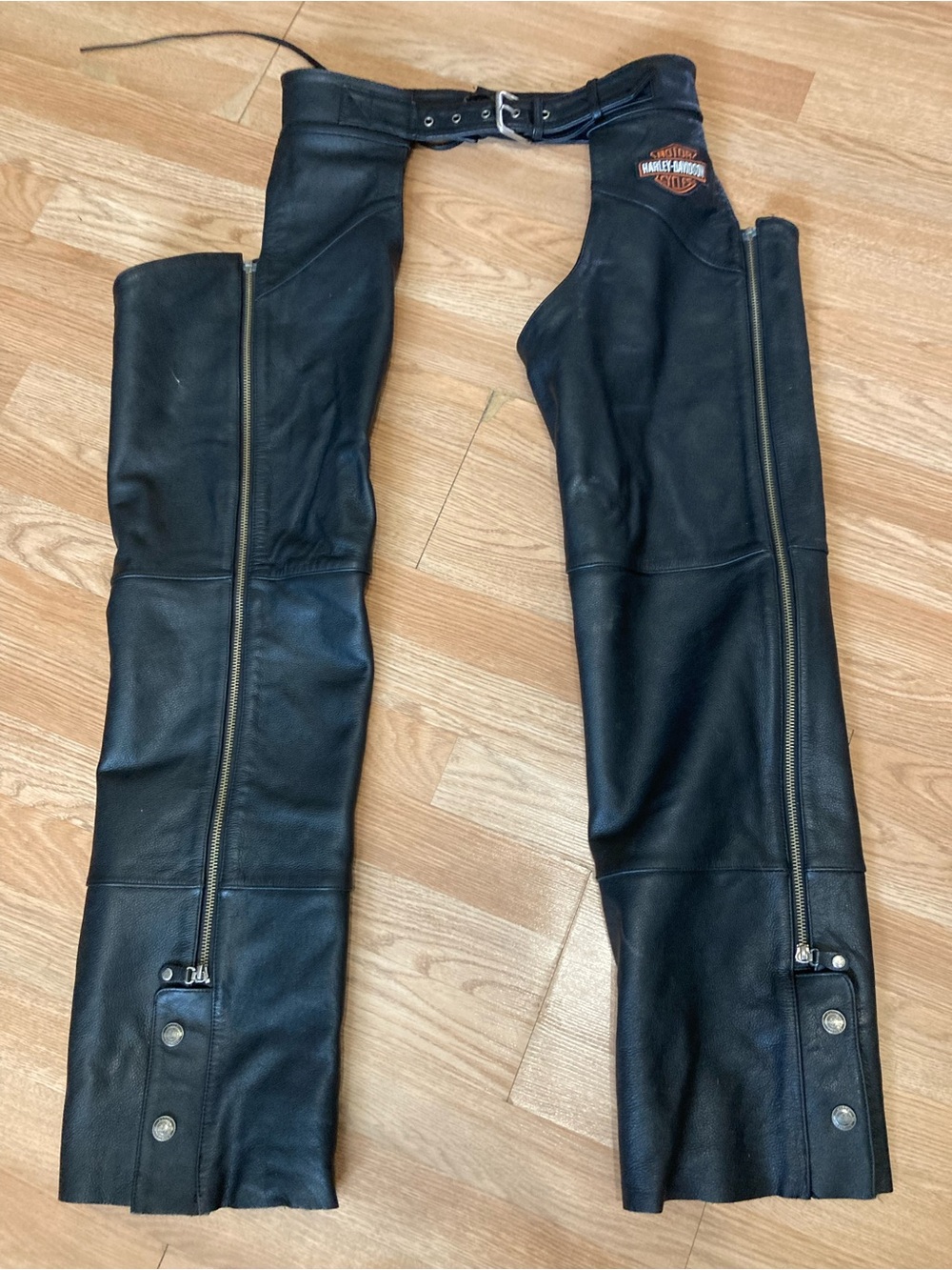 Harley Davidson Black Leather Chaps Size Medium Adjustable